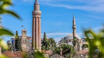 Full Day City Tour/2 Waterfalls, Boat Trip, Old Town 