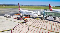 Private Airport & Houseboat Transfers from Adelaide or Glenelg 