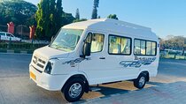New Delhi to Agra One Way Private Transfer with Driver
