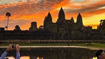 Full Day Small Group Tour Guide with Sun rise 