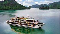 5-Star Cruise Experience in Lan Ha Bay, 2 Days 1 Night Tour
