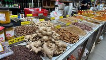 Tel Aviv: Food Tasting Tour of Hatikva Private Tour Guide Market 