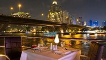 Enjoy A Dinner Cruise in Cairo Nile with unique shows (Luxury)