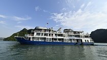 Lan Ha Bay and Halong Bay 2days 1night aboard Sapphire Cruise