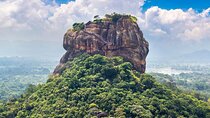 Airport Taxi Transfers from Colombo Airport to Sigiriya