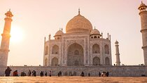 Full Day & Sunrise Taj Mahal Private Tour from Delhi