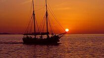 Alanya Sunset Cruise Tour with Dinner, Soft Drinks & Transfer