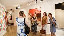 Art Galleries Private Guided Tour in Paris with an Art Expert 