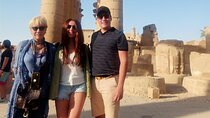 Luxor Day Tour from Marsa Alam with king Tut Tomb and More 