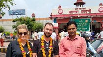 TajMahal and Agra city best tour from Delhi by superfast train 