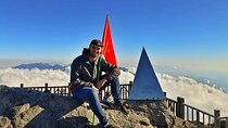 Hanoi to Fansipan Peak 2-Day Bus Tour plus Lodging, Meals, and Pickup