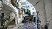 Tour in Bari on foot
