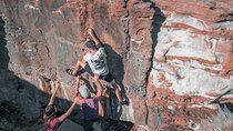 Half-Day Sundowner Bouldering Small Group Guided Trip in Algarve