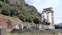 Delphi Relaxing and Historical Full Day tour From Athens