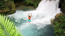 Private Transfer to Dunn's River Falls and Blue Hole