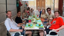 Christmas Tapas and Wine Tour in Valencia