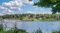 Potsdam City Tour by Private Car 