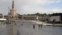 The Classic 4: Fátima, Batalha, Nazaré & Óbidos Express