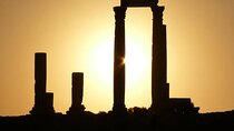 From Amman: Full-Day Tour to Amman City and Desert Castles