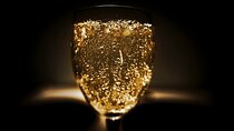 Tasting "The secret of bubbles - do you know the differences"?