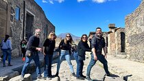 Rome to Pompeii Guided Tour with Wine & Lunch by High Speed Train