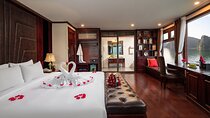 Dora Cruise – Best 2D1N Luxury Cruise in Halong & Lan Ha Bay