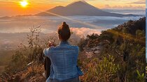 Mt batur Sunrise Trekking and Natural Spring Tour 