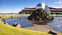 Airport Transfer (One way) between Keflavik and Reykjavik