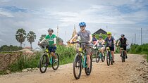 Phnom Penh: Cycle the Silk Island - Haft Day Tour 