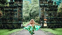 Ulun Danu Temple, Handara Gate, Wanagiri And Banyu Mala Waterfall
