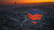 Explore Luxor from Cairo in 2 days with Air Balloon experience 