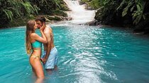 Blue Falls and Catarata Toro Hiking Tour 