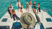 All Inclusive Tulum Party DJ Evening Beat in 51' Leopard PowerCat