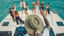 All Inclusive Cancun Party DJ Evening Beat in 51' Leopard 