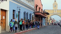 Antigua: walking and discovering history