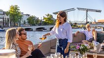 Amsterdam: 2-Hour Canal Cruise incl. Drinks & Dutch Snacks