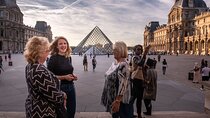 Private night tour at the Louvre 