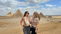 Private tour Pyramids, Egyptian Museum, and Khan El-Khalili Bazar