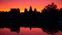 Siem Reap: Private Angkor Wat Sunrise & Tour Around Angkor Park 