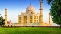 Taj Mahal Tour By Gatimaan Train/Rail All inclusive
