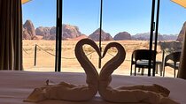 Full-Day Jeep Tour & Sleep in Luxury Tent with private Bathroom