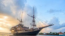 Pirate Dinner Cruise in Bali with Traditional Pinisi Boat