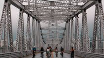 Florianopolis Bike Tour: Photography, History & Street Food