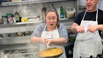 Rome: Tonnarello Cacio & Ama Cooking class with Dinner & Wine