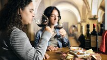 Wine Tasting near Juliet's House & Arena with Valpolicella