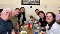3 Hours Hanoi Walking Street Food Tour with Local Guide 