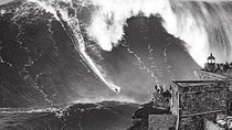 Full Day Private Tour to Nazaré, Óbidos, Fátima and Batalha