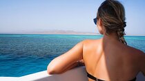 Full Day Tour in Ras Mohamed and White Island with Lunch