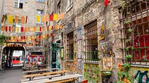 Berlin: Old Town Highlights Private Walking Tour