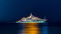 Enjoy Amazing Marina Luxury Yacht Tour With Breakfast